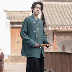 翡绿色