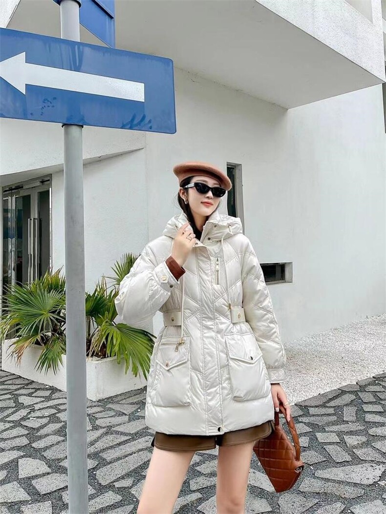 伊菲琳娜2021冬季羽绒服，女装羽绒服，R2