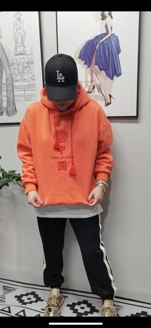 风刺绣加绒帽卫衣,女装卫衣/绒衫,七彩布衣