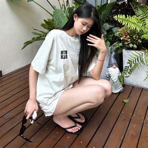 万针全刺绣工艺抖音得物高品质260克重磅纯棉双纱美式高街短袖T恤图片