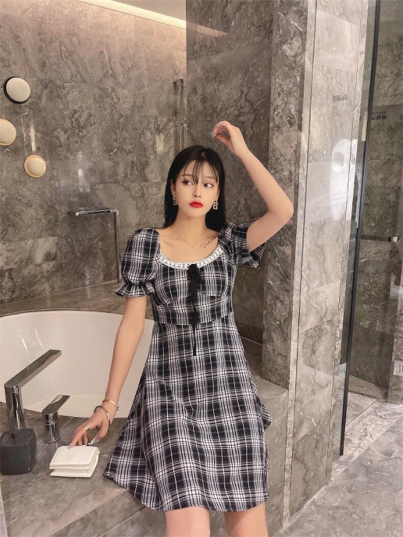 2021新款格子学院风连衣裙，女装连衣裙，花海QY
