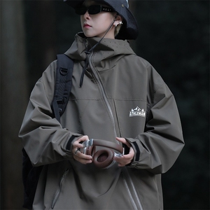 户外防风冲锋衣外套男宽松机能斜拉链登山服运动夹JK920-P65