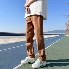 咖啡色