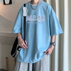 浅蓝色