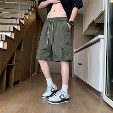 军绿色