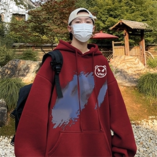 酒红色