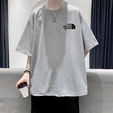 灰色