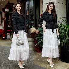 现货2026年春季新款女时尚潮流优雅风小外套皮衣蕾丝半身裙两件套，女装套装/套裙，艾贝斯