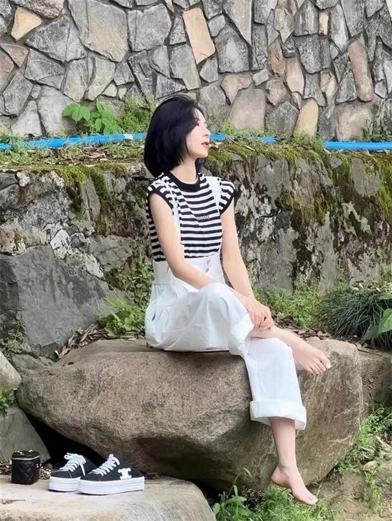 现货炸街款休闲时尚套装，女装套装/套裙，雅诗