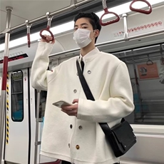 白色