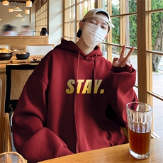 酒红色
