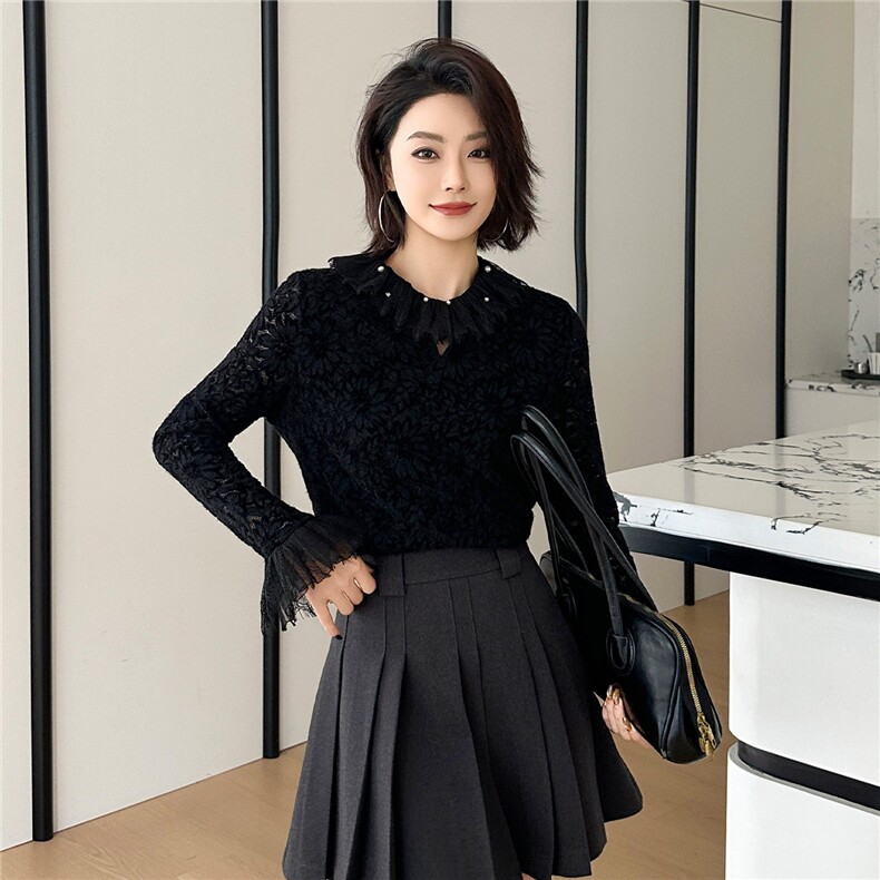 2025法式新款蕾丝长袖冬季新款打底衫手工钉珠小衫,女装蕾丝衫/雪纺衫,2C091