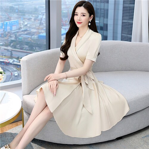 2023年夏季韩版通勤中长款钉珠连衣裙，女装连衣裙，卡杰菲