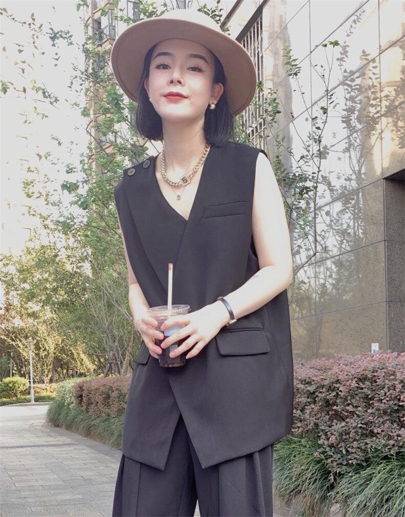 马甲现货，女装马甲，瑟拉·女人缘