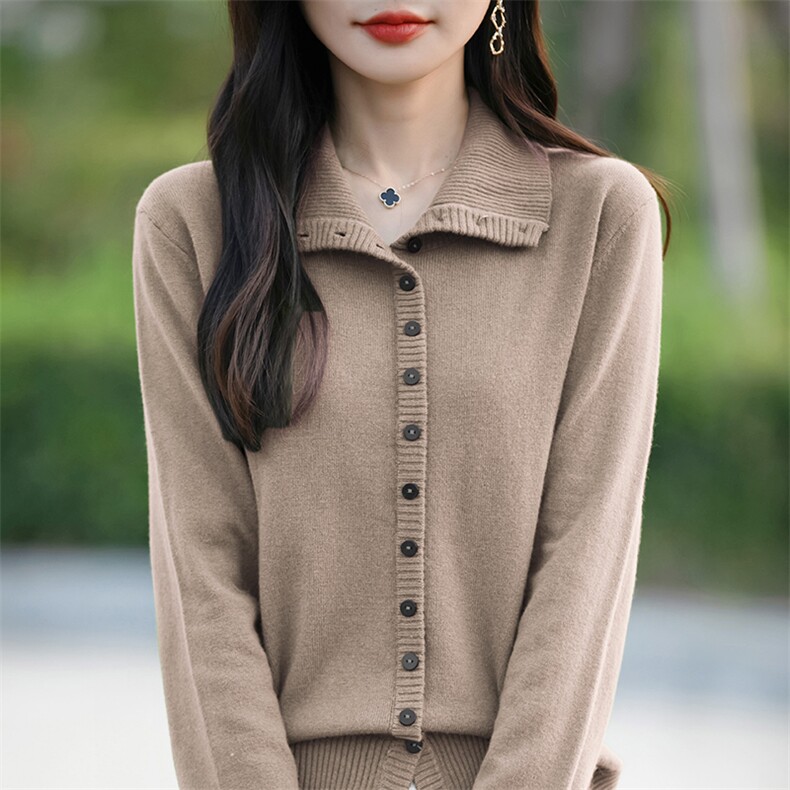翻领灰色针织衫女开衫毛衣2024冬季新款大码显瘦高级感长袖上衣,针织衫/毛衣,佳绒包芯纱店