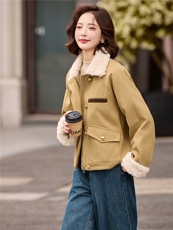 拼毛绒派克羽绒服女2025冬季新款小个子超好看洋气短款白鸭绒外套，女装羽绒服，流量+