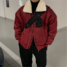 红色