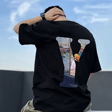黑色