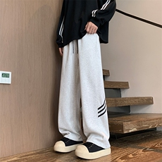 灰色