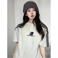 抖音得物品质二开240克宽松纯棉美式潮牌印花三条杠中性风短袖T恤，男装T恤，电商A486-1