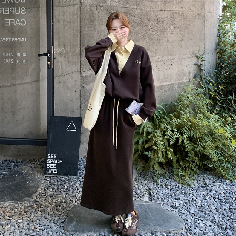 咖色衬衫拼接假两件卫衣套装裙女2025秋新款复古显瘦半身裙两件套,女装套装/套裙,2C275