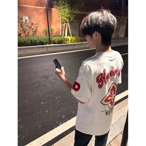 M528-P35复古高街时尚潮流痞帅炸街学院风短袖T恤 男女同款图片