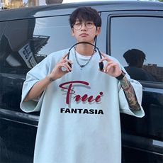 奶绿色