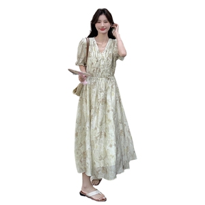 法式甜美碎花收腰连衣裙女2025夏季新款超好看小清新时尚显瘦长裙图片