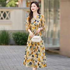 高端品牌仿真丝连衣裙奢华夏季高级感贵夫人年轻款遮肚裙子，女装连衣裙，臻衣坊