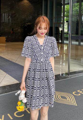 韩版连衣裙，女装连衣裙，欧尚时