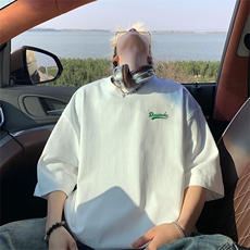 白色