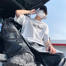 白灰色