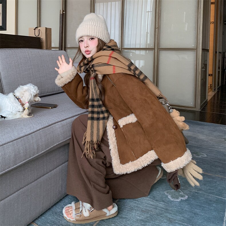 2025年冬季冬麂皮绒毛外套加绒加厚冬新款皮毛一体两面穿,女装羊羔毛/颗粒绒,欣美人