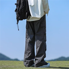 灰色