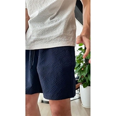 藏青色