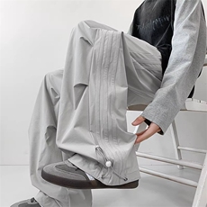 灰色