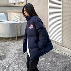 藏青色