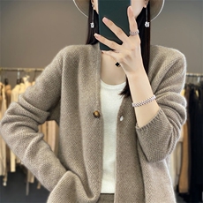 24秋冬新款100%纯羊绒开衫女一粒扣V领宽松百搭长袖羊毛针织外套，女装羊毛衫，片语羊绒