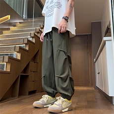 军绿色