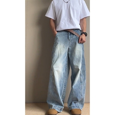 蓝色