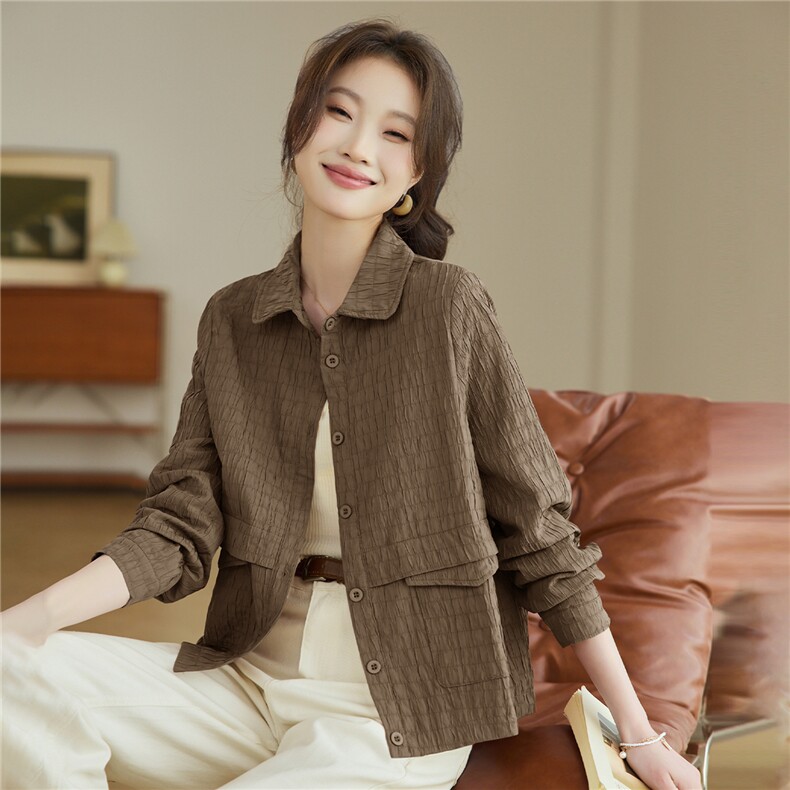 2026年春季翻领短款扣子休闲宽松微胖显瘦外套，女装短外套，文熹诺