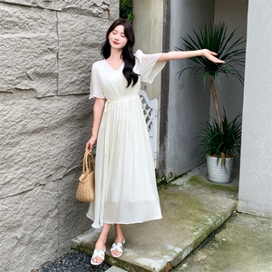 2025夏季新款高级感收腰显瘦气质仙女连衣裙轻薄时尚百搭长裙子图片