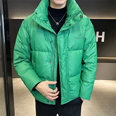 绿色