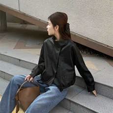 宽松显瘦时尚皮衣女短款2025春新款立领机车服韩系小个子上衣，女装皮衣，2C229