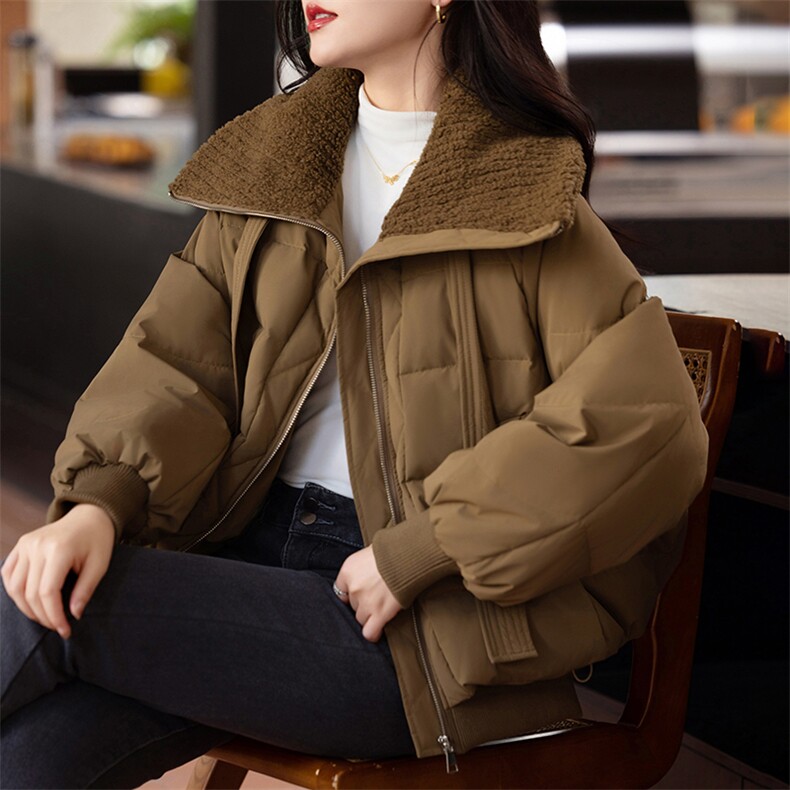 羊羔毛拼接大翻领羽绒服女2024冬新款小个子短款时尚加厚保暖外套,女装羽绒服,婷轩阁