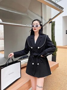 春装刺绣外套，工艺款西服外套，披肩可拖卸,其它,佐妍千黛