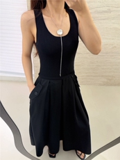 圆领背心拼梭织下摆裙修身连衣裙，女装连衣裙，优麦羊绒（原洪叶羊绒）