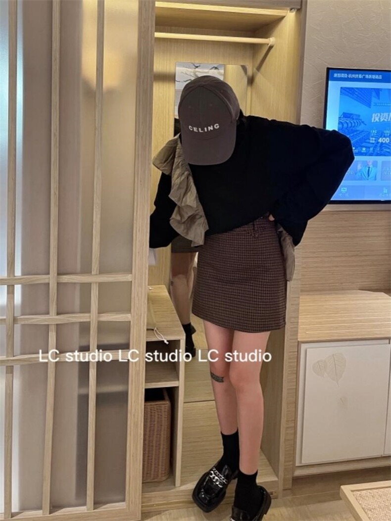 格子半身裙秋季韩版时尚高腰显瘦包臀短裙子，女装半身裙，LC裤子
