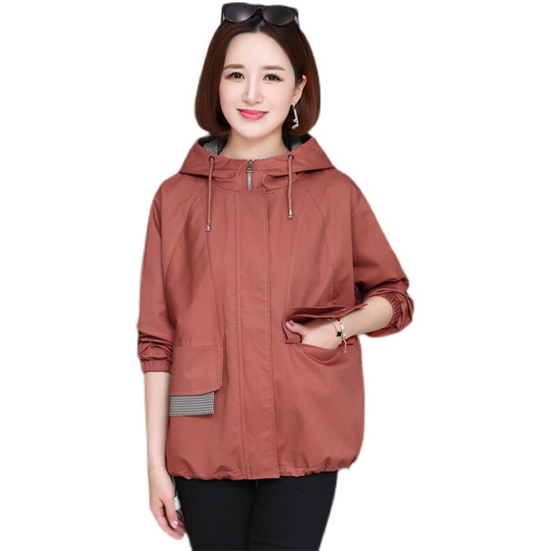 短款风衣2025春装新款小个子上衣春秋休闲时尚大码妈妈女士短外套，女装短外套，丽影随形