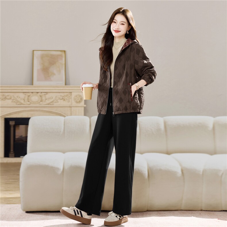长期现货妈妈春秋早冬夹棉服时尚格子连帽外套短中老年两件套装女,女装套装/套裙,璐依舞